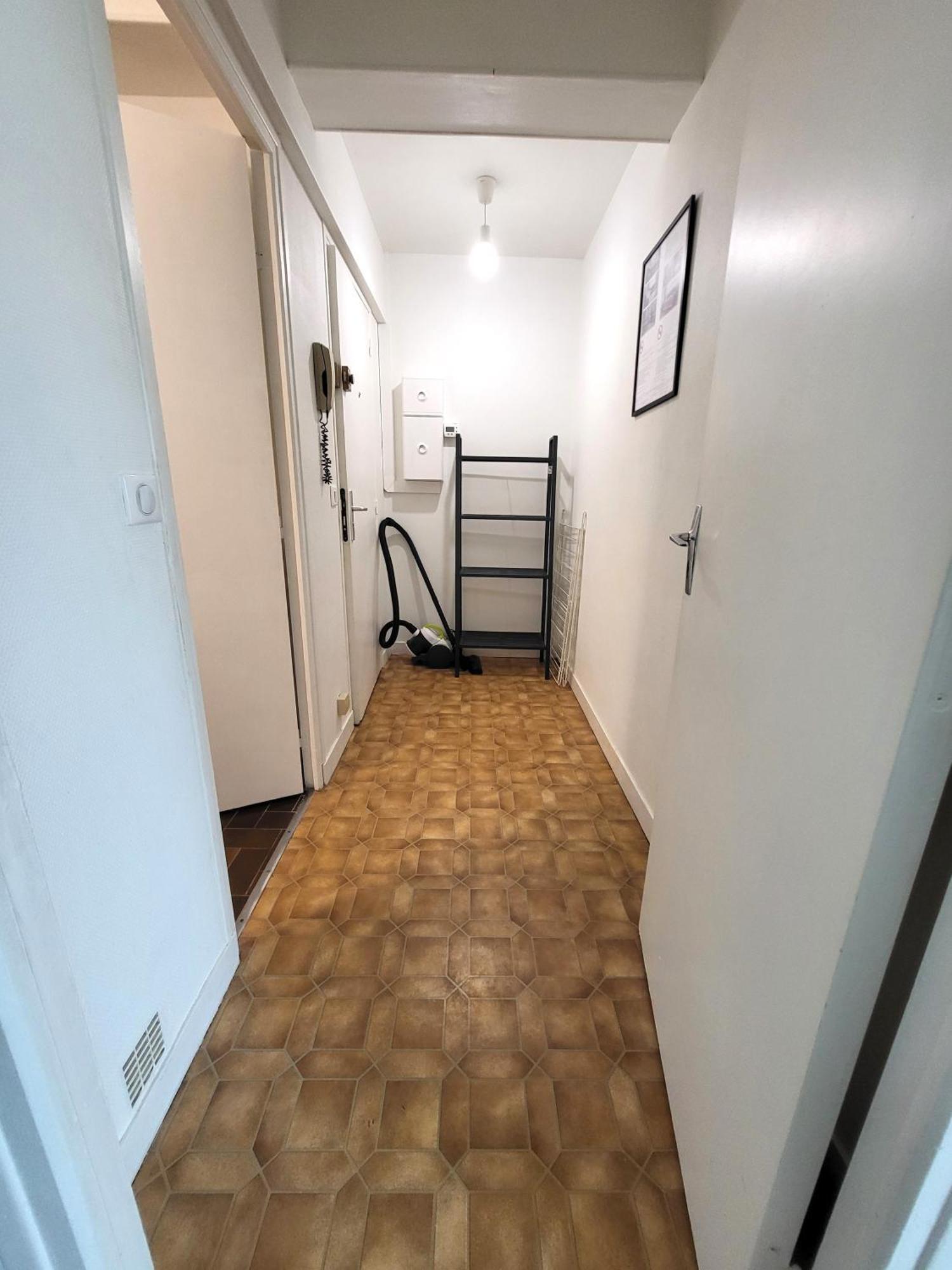 St-Quentin-En-Yvelines Plusieurs Appartements Avec Parking Trappes Exterior foto