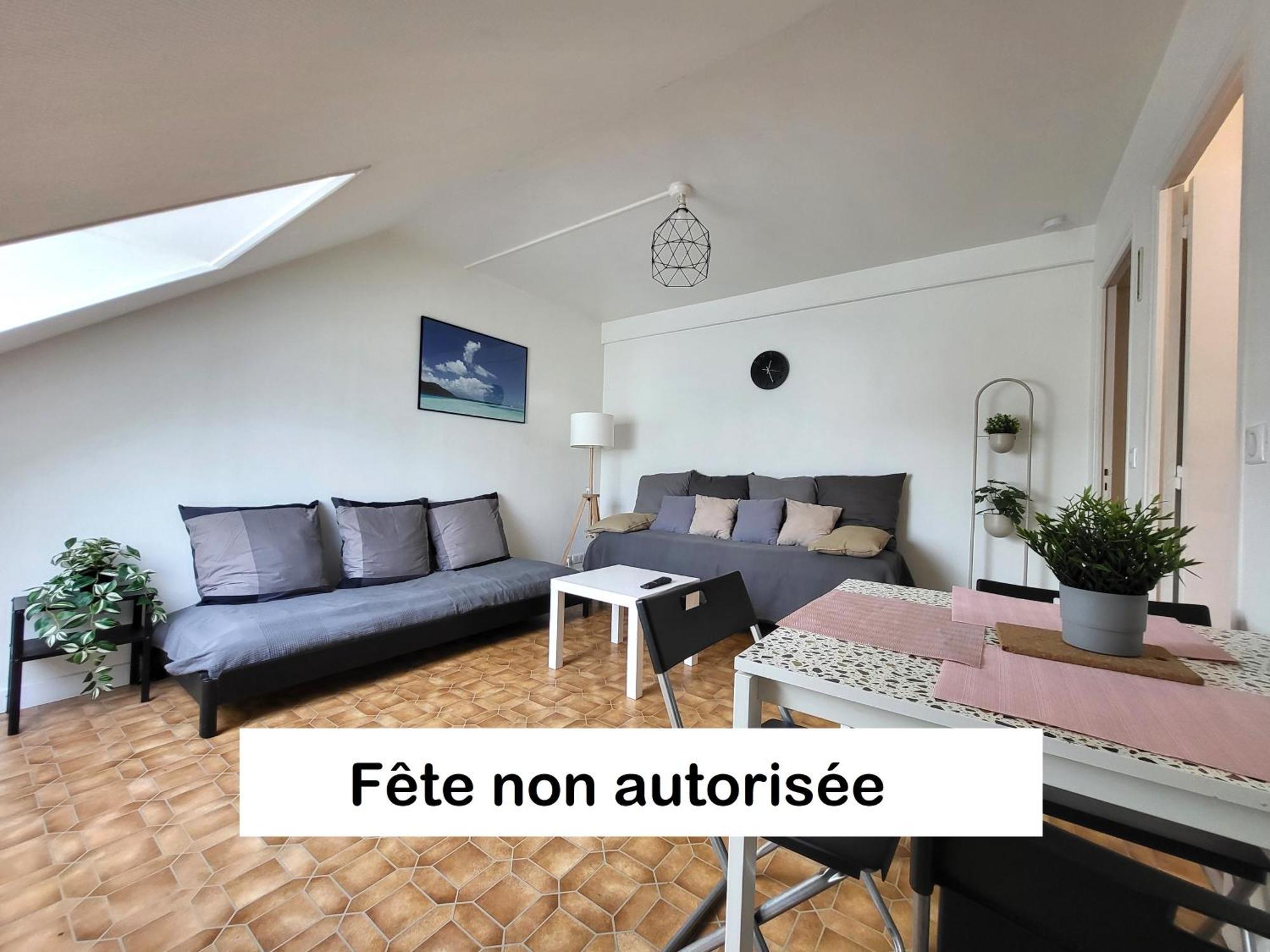 St-Quentin-En-Yvelines Plusieurs Appartements Avec Parking Trappes Zimmer foto