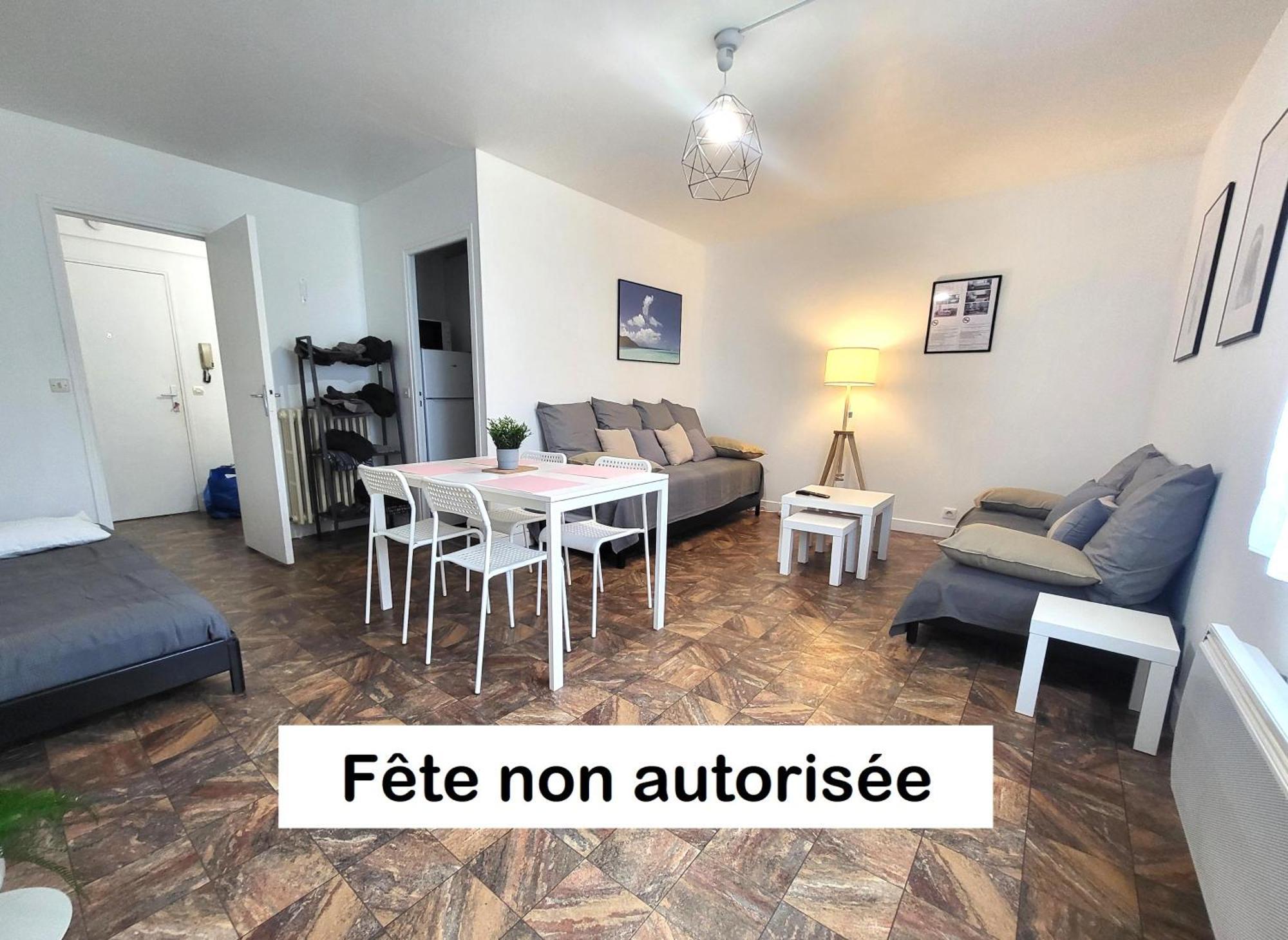 St-Quentin-En-Yvelines Plusieurs Appartements Avec Parking Trappes Zimmer foto
