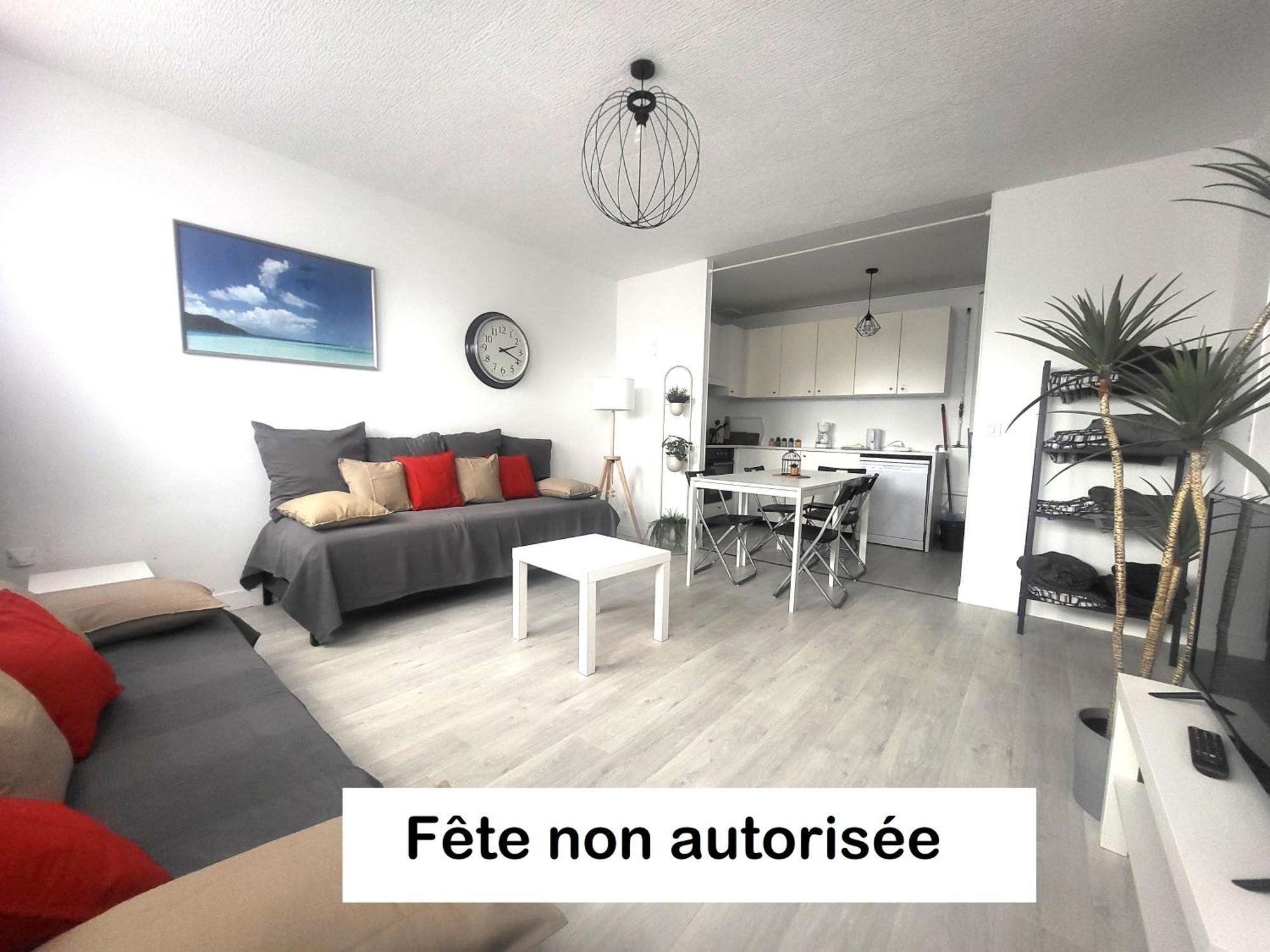 St-Quentin-En-Yvelines Plusieurs Appartements Avec Parking Trappes Zimmer foto